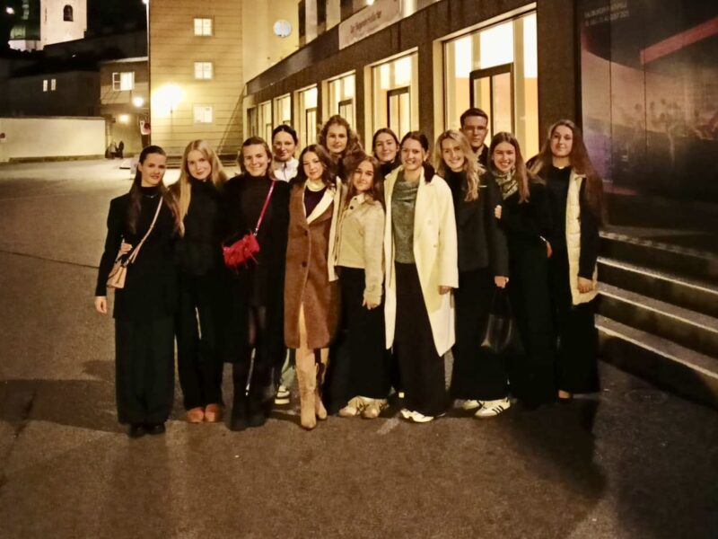 f1bda480-a8c3-4255-99ca-3a271b70d4ac